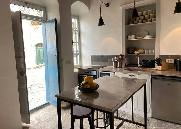 Apartment Kali Strata In *