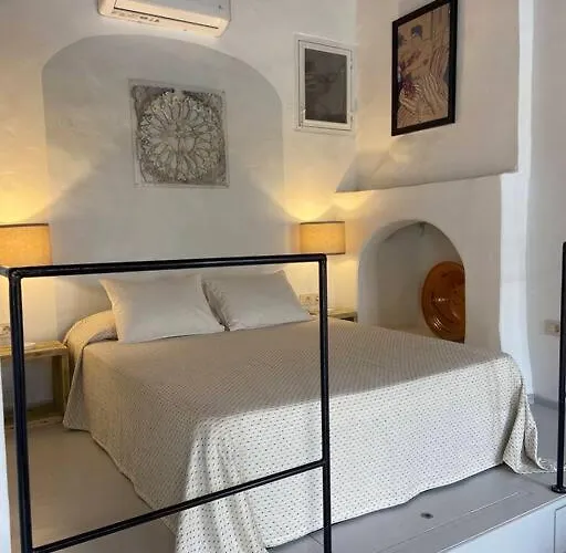 Kali Strata In Apartment Symi