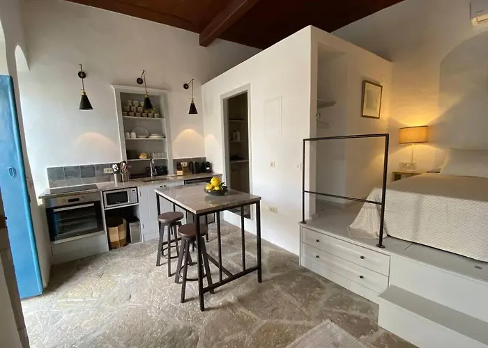 Kali Strata In * Symi